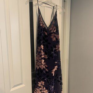 Arc & co. Velvet Floral Midi Slit Dress- Size S